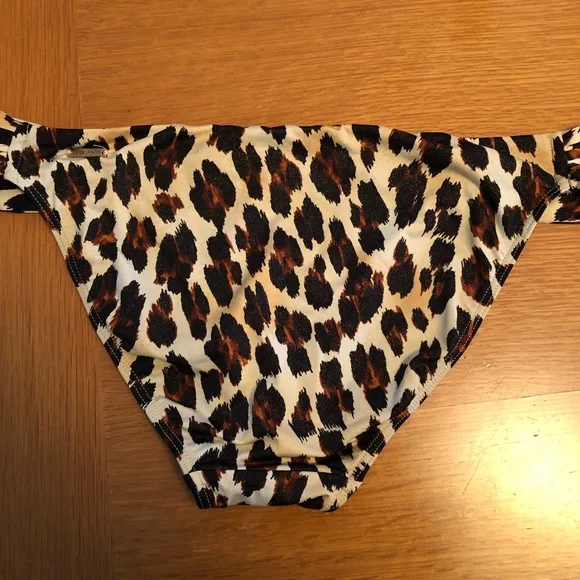Victoria’s Secret Miraculous Bombshell Bikini